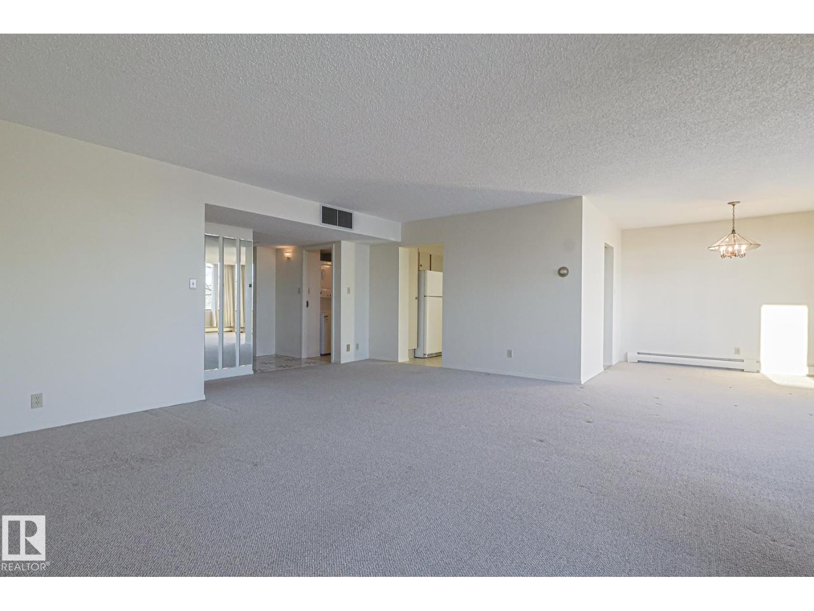 #302 8340 Jasper Av Nw Nw, Edmonton, Alberta T5H 4C6 - Photo 10 - E4469955