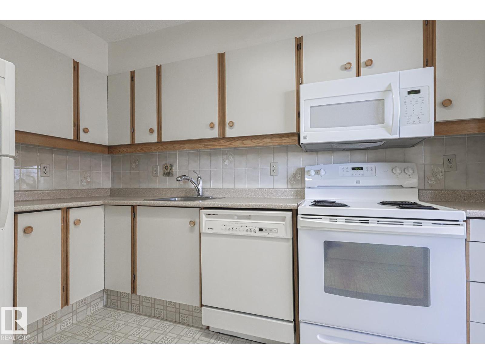 #302 8340 Jasper Av Nw Nw, Edmonton, Alberta T5H 4C6 - Photo 21 - E4469955