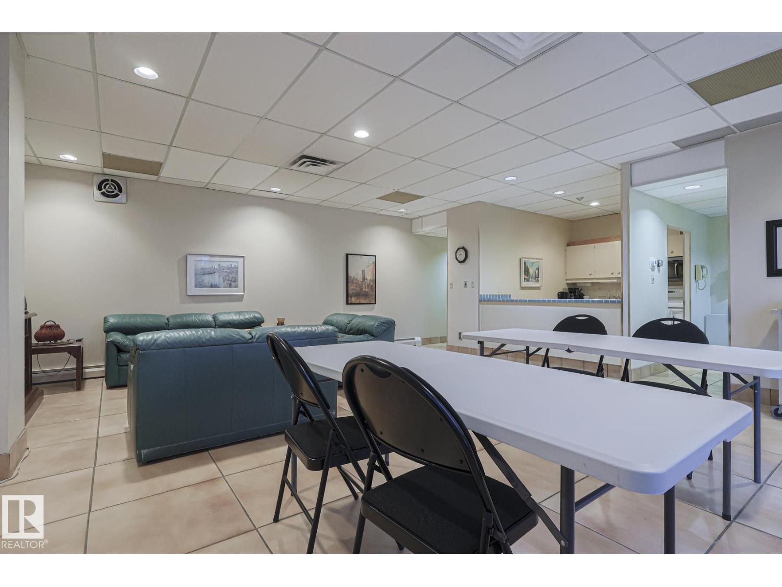 #302 8340 Jasper Av Nw Nw, Edmonton, Alberta T5H 4C6 - Photo 46 - E4469955