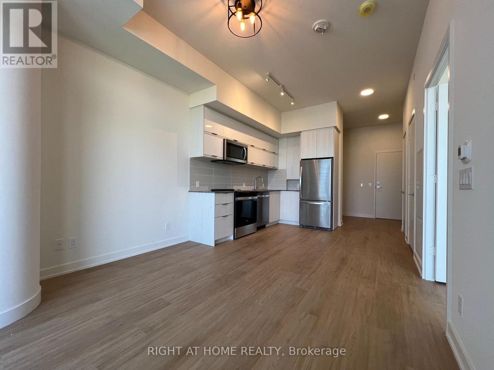 807 - 10 Deerlick Court, Toronto, Ontario  M3A 0A7 - Photo 4 - C12694786