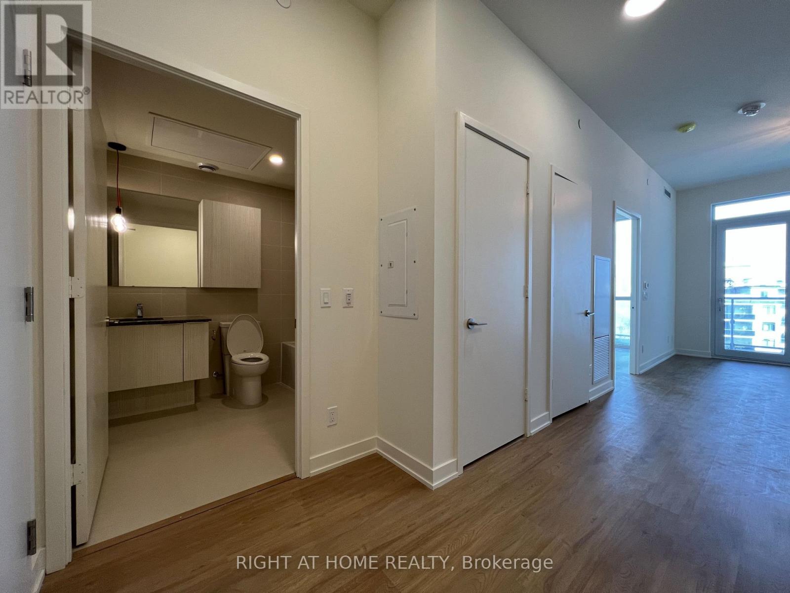 807 - 10 Deerlick Court, Toronto, Ontario  M3A 0A7 - Photo 9 - C12694786