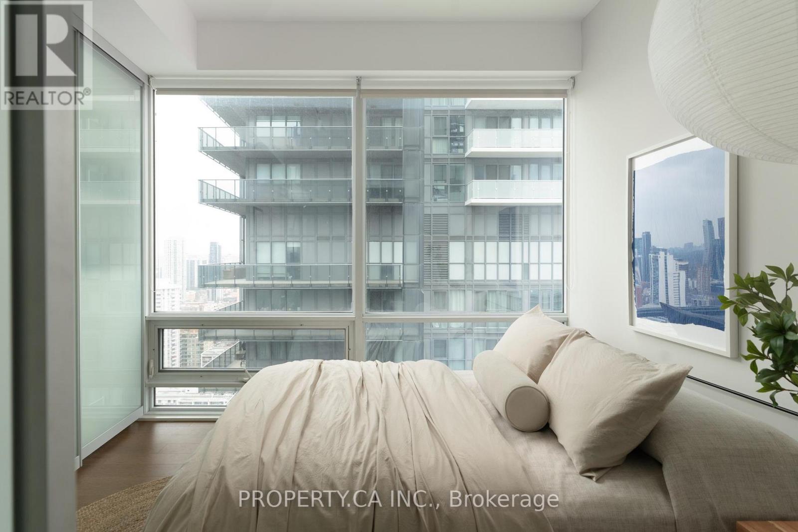 3308 - 15 Grenville Street, Toronto, Ontario  M4Y 0B9 - Photo 18 - C12694818