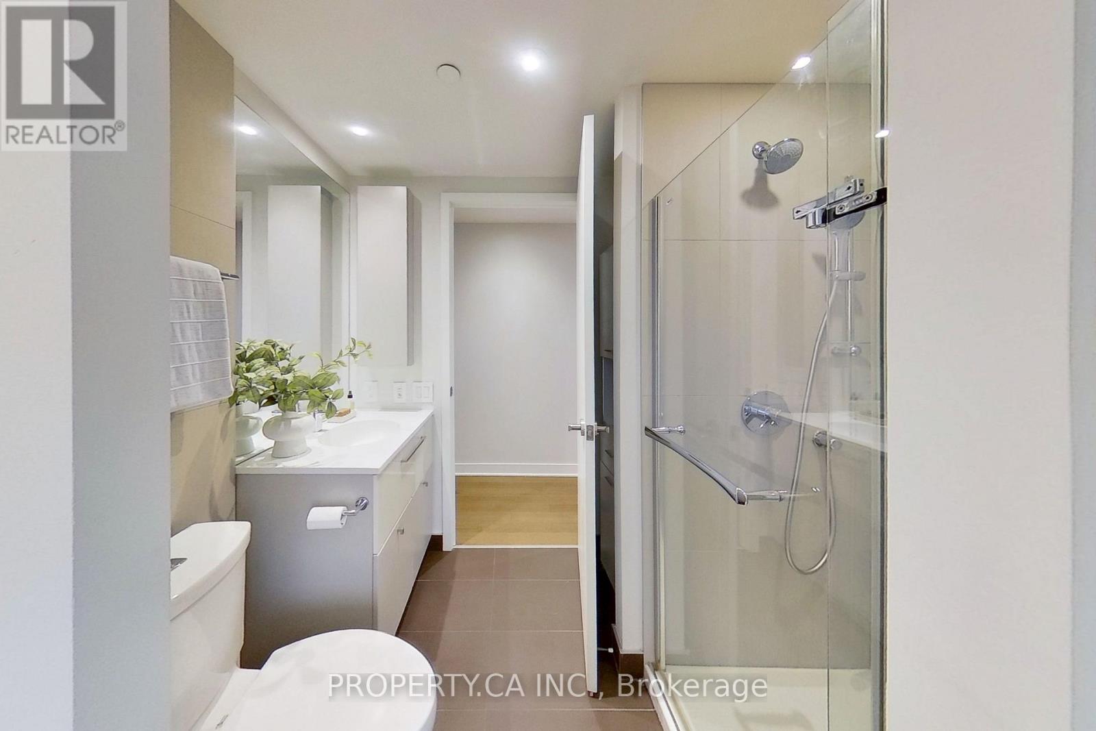 3308 - 15 Grenville Street, Toronto, Ontario  M4Y 0B9 - Photo 21 - C12694818