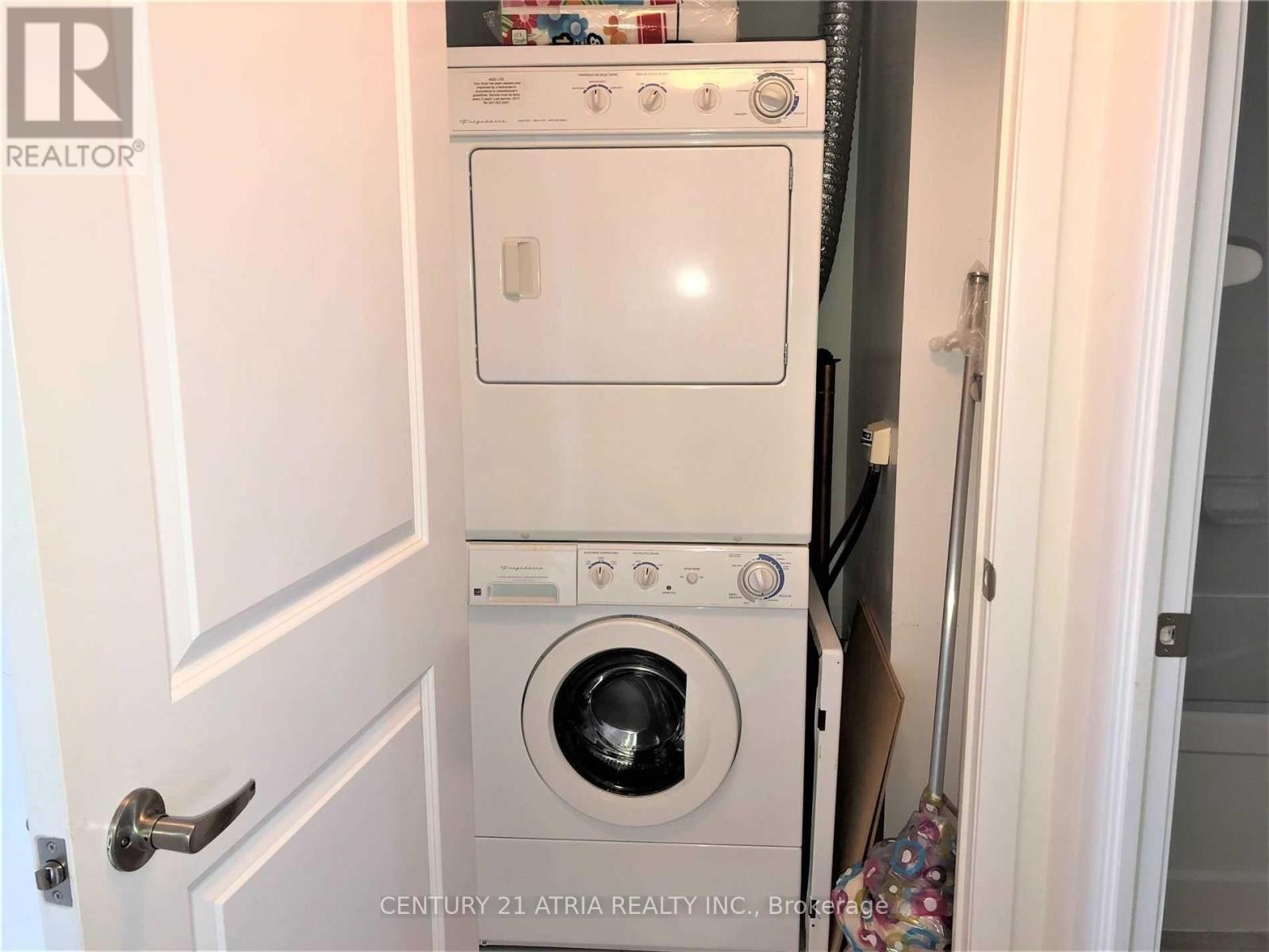 2307 - 5791 Yonge Street, Toronto, Ontario  M2M 0A8 - Photo 15 - C12694848