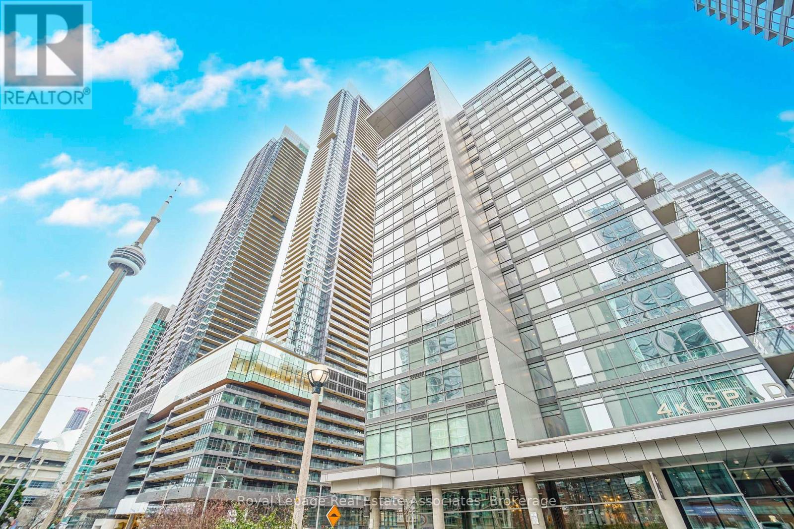 621 - 4k Spadina Avenue, Toronto, Ontario  M5V 3Y9 - Photo 2 - C12694878