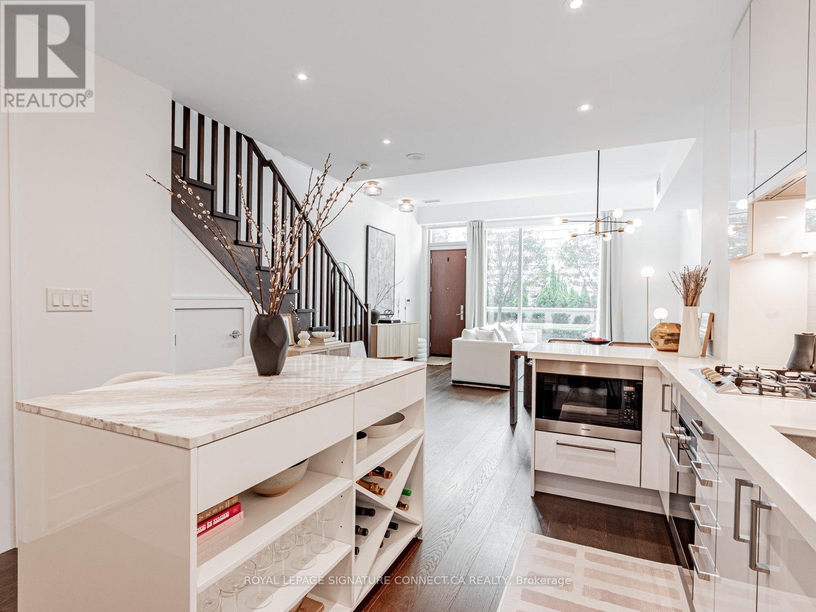 Th132 - 39 Queens Quay E, Toronto, Ontario  M5E 0A5 - Photo 10 - C12694890