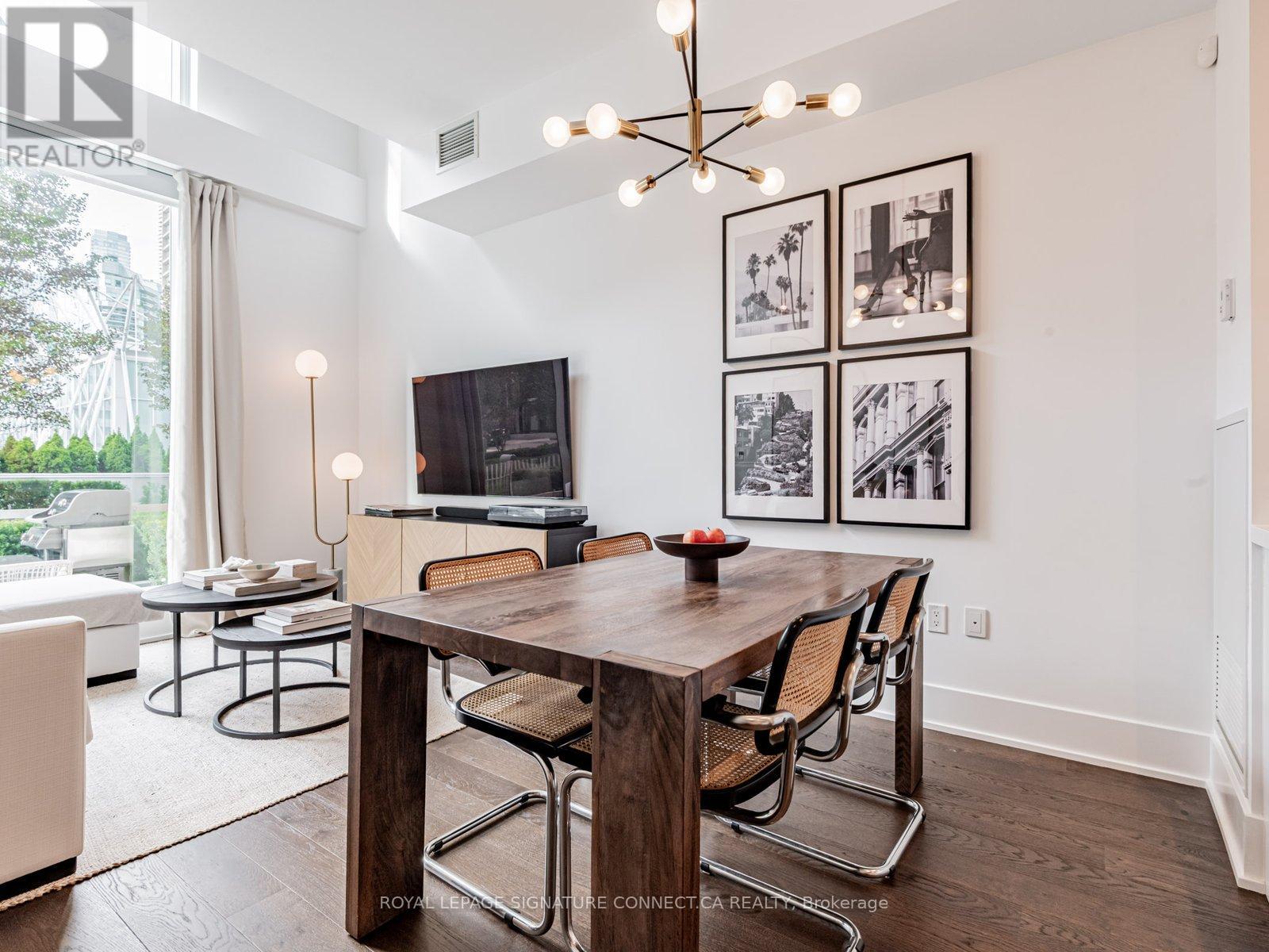 Th132 - 39 Queens Quay E, Toronto, Ontario  M5E 0A5 - Photo 12 - C12694890