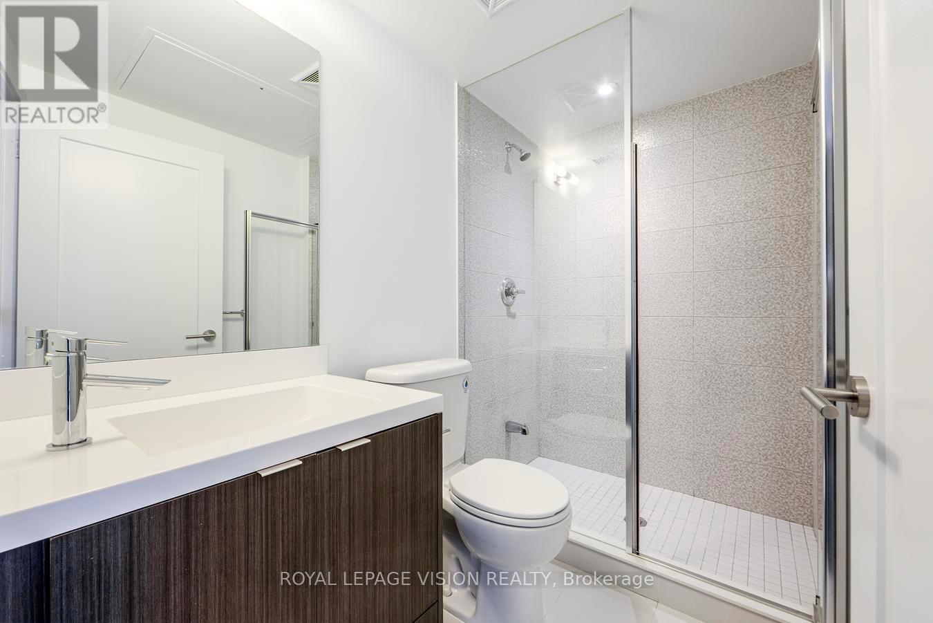 2210 - 10 York Street, Toronto, Ontario  M5J 0E1 - Photo 11 - C12694918