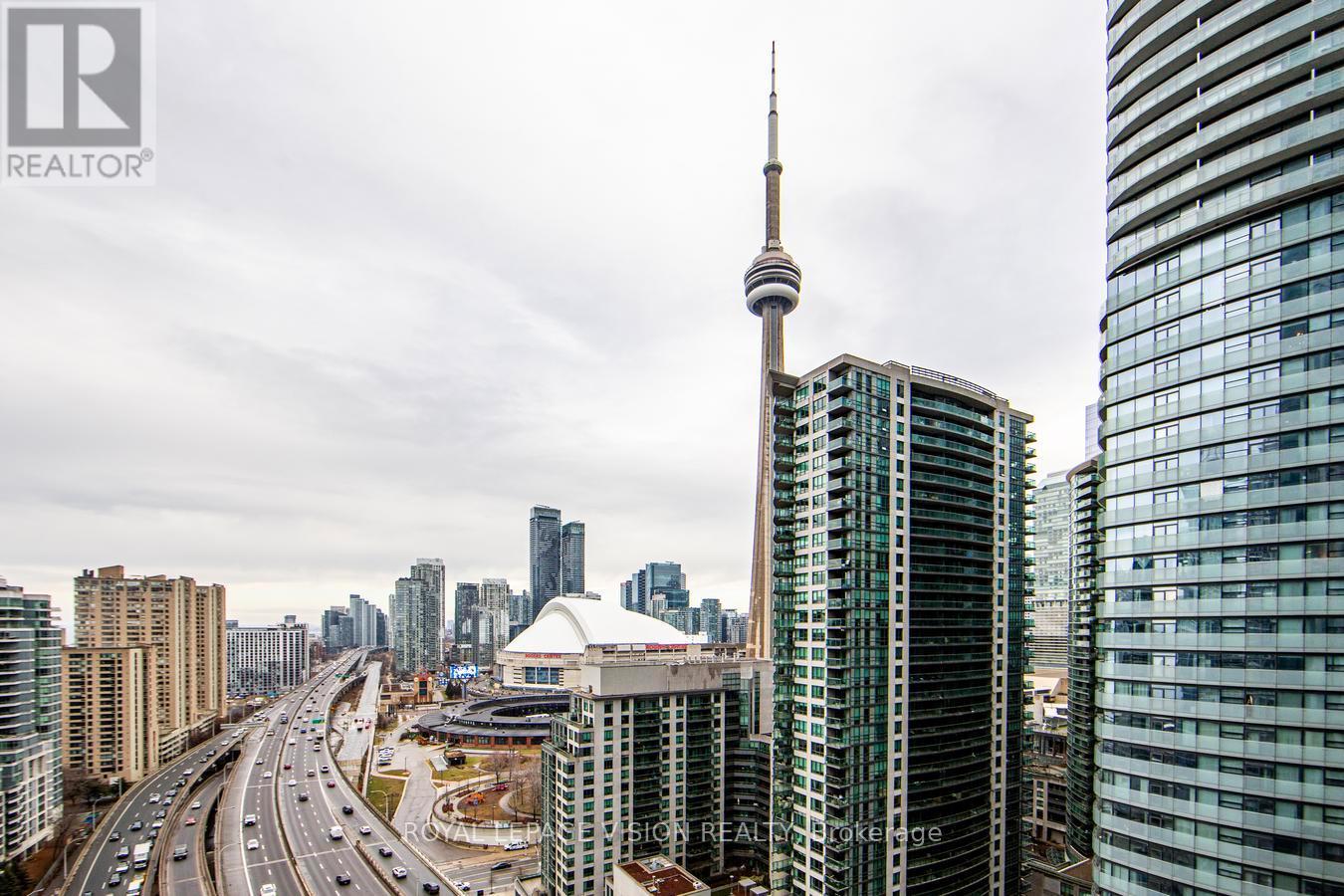 2210 - 10 York Street, Toronto, Ontario  M5J 0E1 - Photo 24 - C12694918