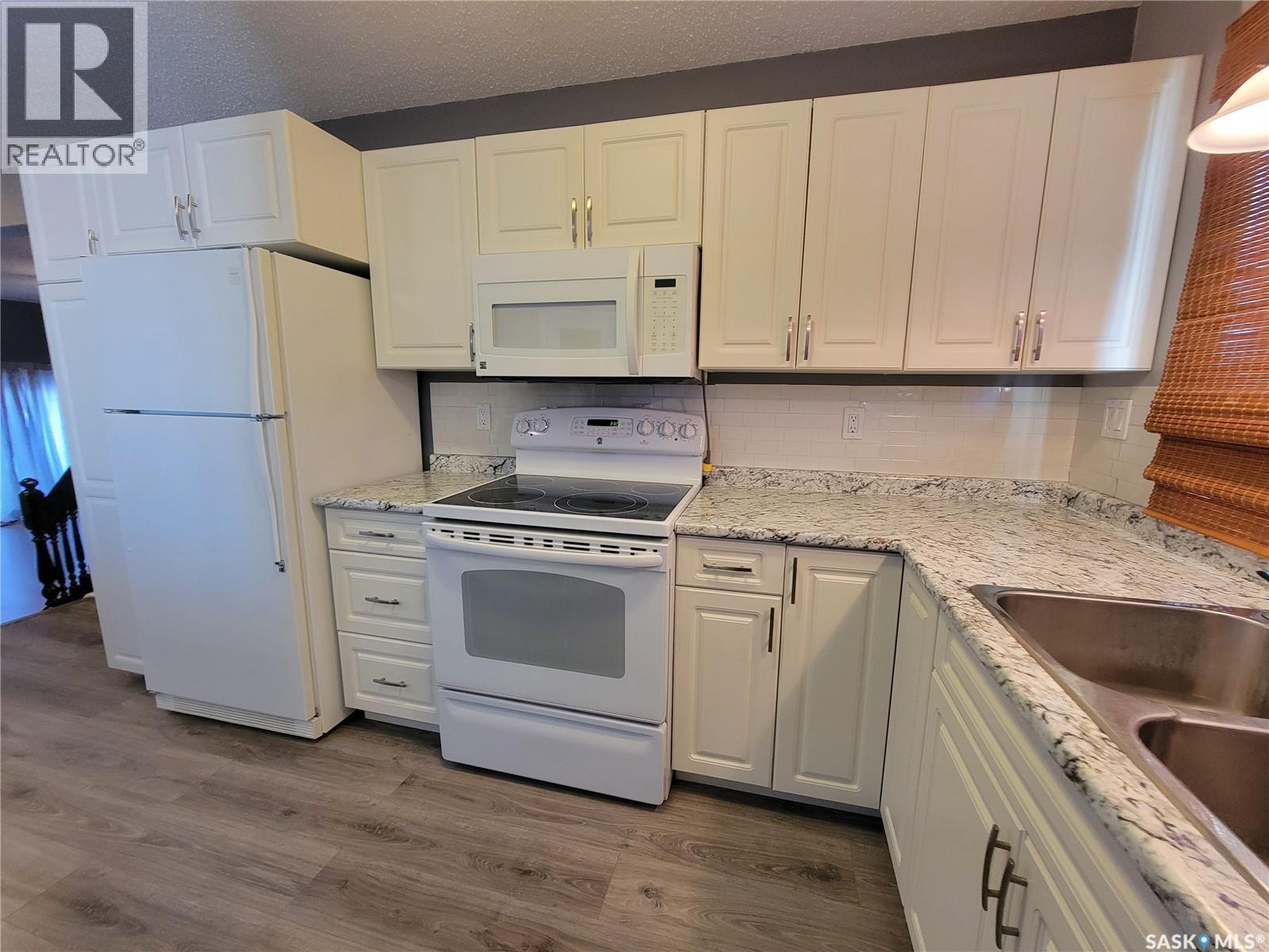 504 2nd Street W, Wilkie, Saskatchewan  S0K 4W0 - Photo 10 - SK026754