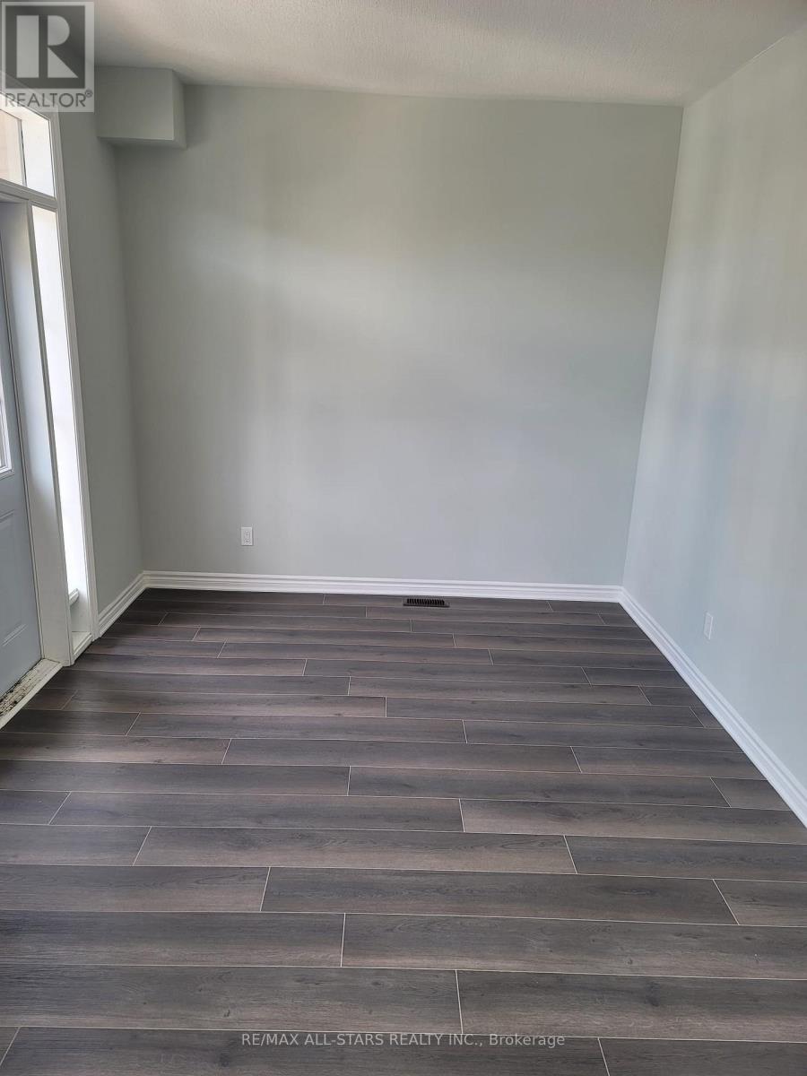 1 Royal Collection Way, Whitby, Ontario  L1P 0P1 - Photo 11 - E12694846