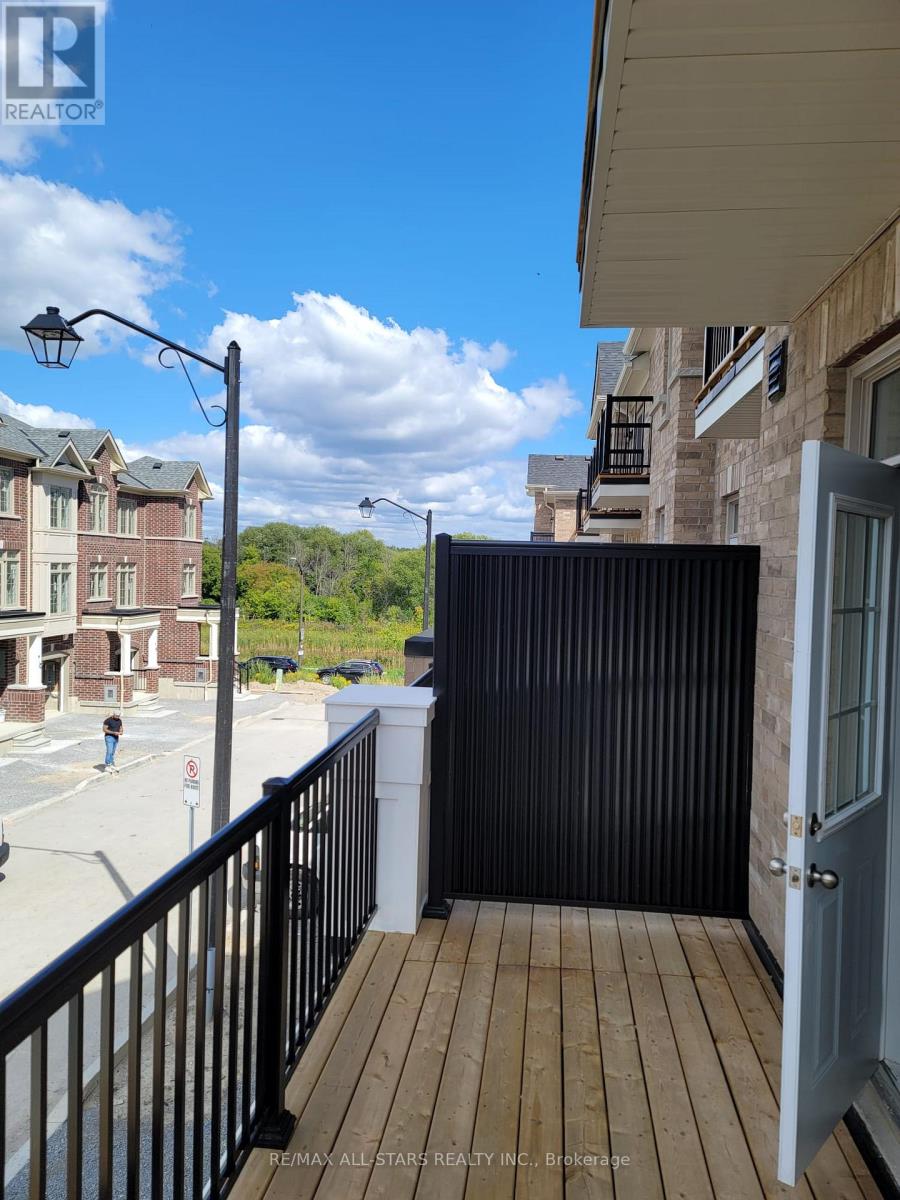 1 Royal Collection Way, Whitby, Ontario  L1P 0P1 - Photo 13 - E12694846