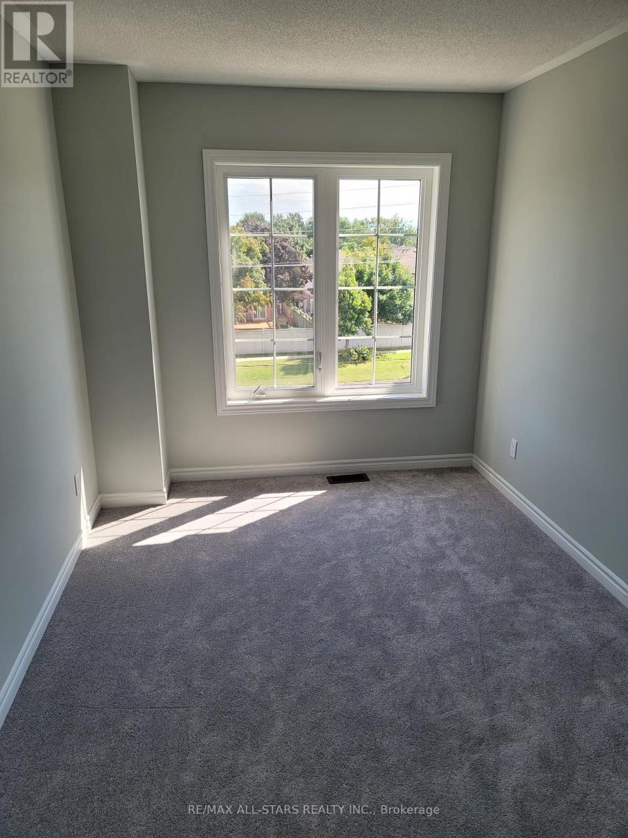 1 Royal Collection Way, Whitby, Ontario  L1P 0P1 - Photo 15 - E12694846