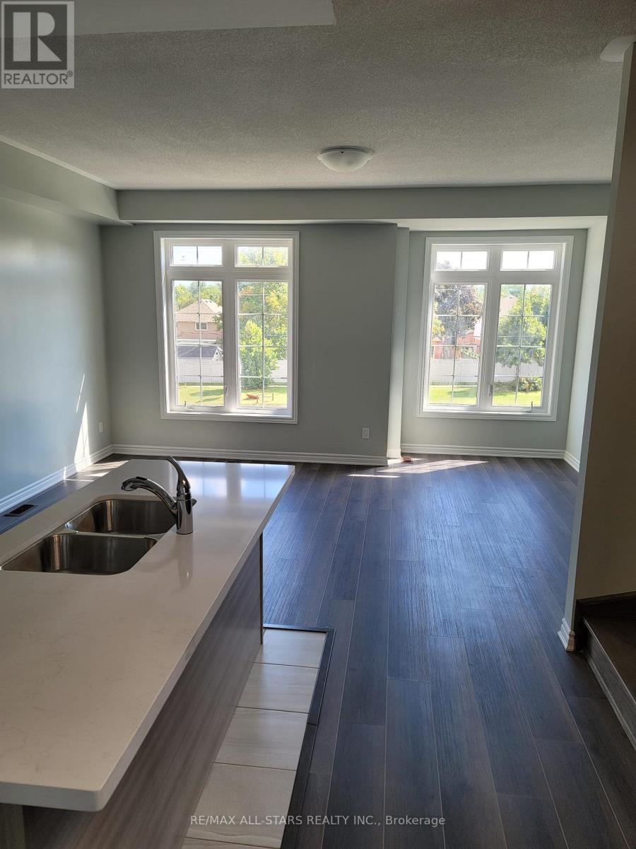 1 Royal Collection Way, Whitby, Ontario  L1P 0P1 - Photo 7 - E12694846