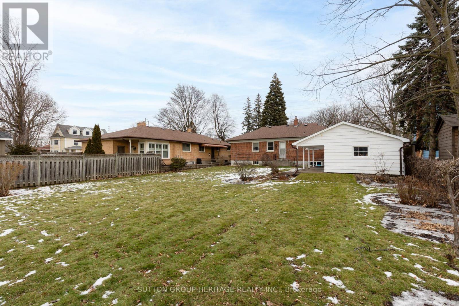 122 Euclid Street, Whitby, Ontario  L1N 5B1 - Photo 46 - E12694926