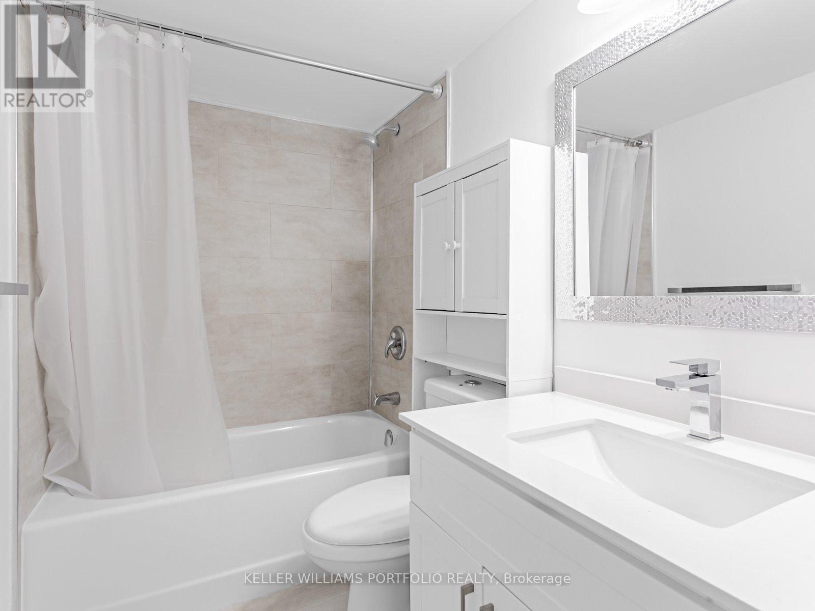 2115 - 390 Dixon Road, Toronto, Ontario  M9R 1T4 - Photo 9 - W12694662