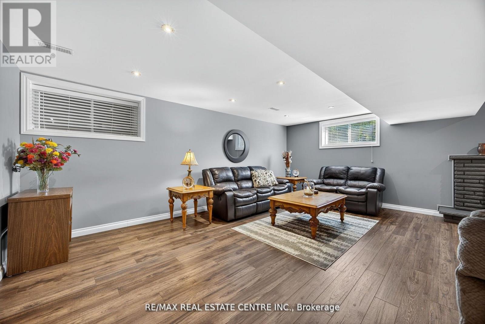 3047 Sandy Cove Drive, Innisfil, Ontario  L9S 2K1 - Photo 22 - N12694764