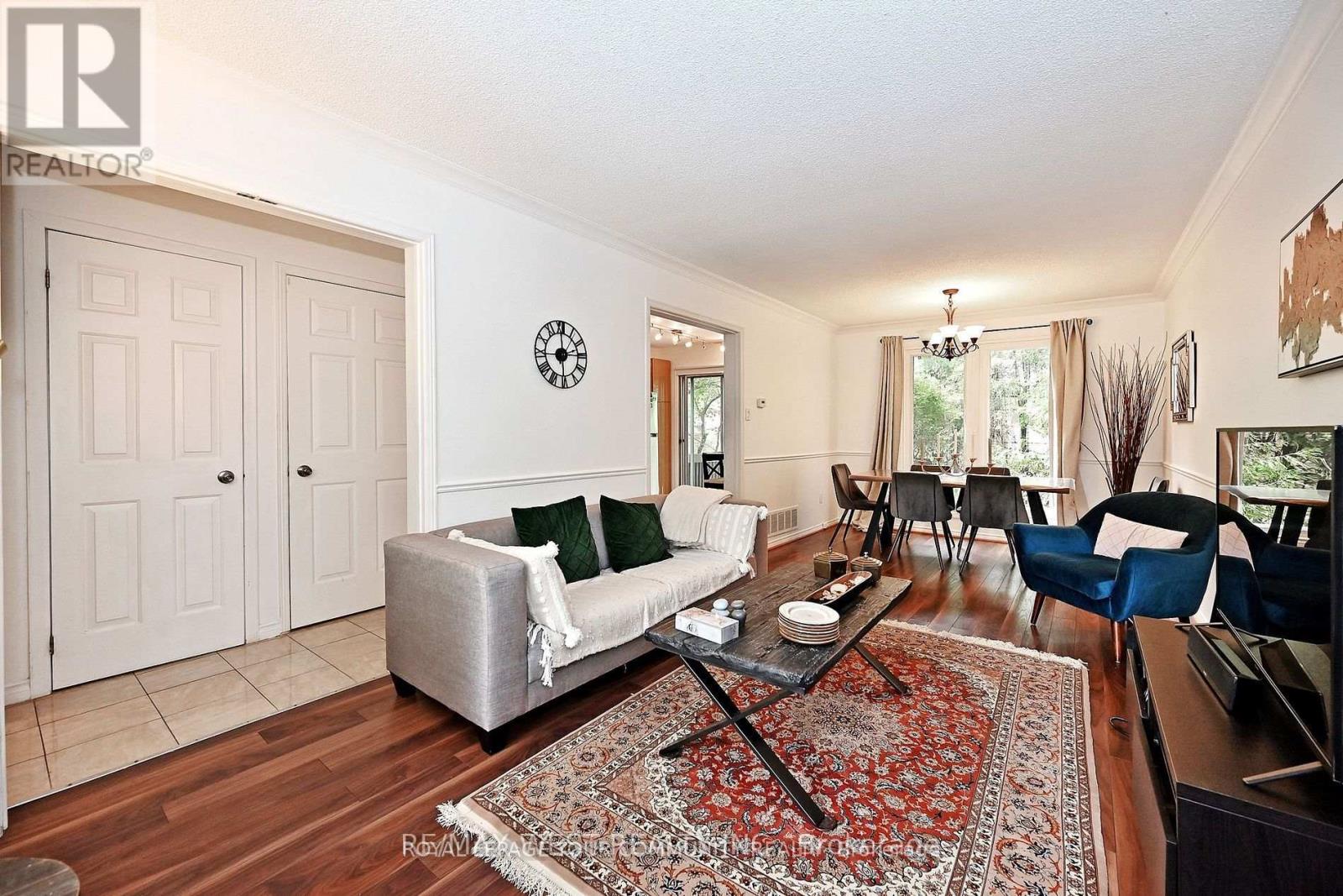 348 Brownridge Drive, Vaughan, Ontario  L4J 5W9 - Photo 8 - N12694768