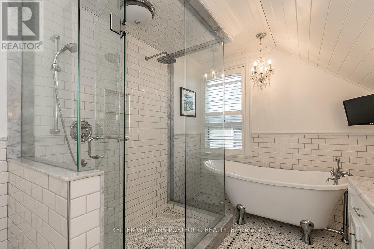 27 Catherine Avenue, Aurora, Ontario  L4G 1K4 - Photo 25 - N12694800