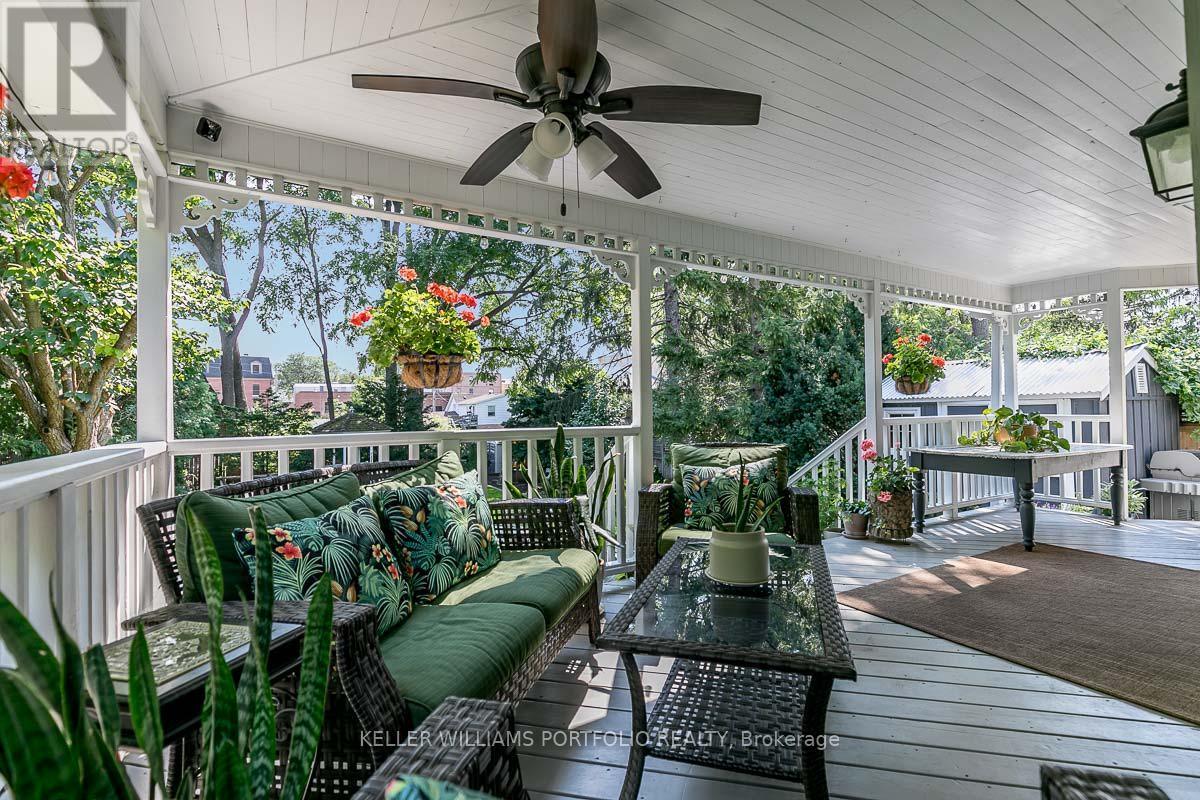 27 Catherine Avenue, Aurora, Ontario  L4G 1K4 - Photo 32 - N12694800