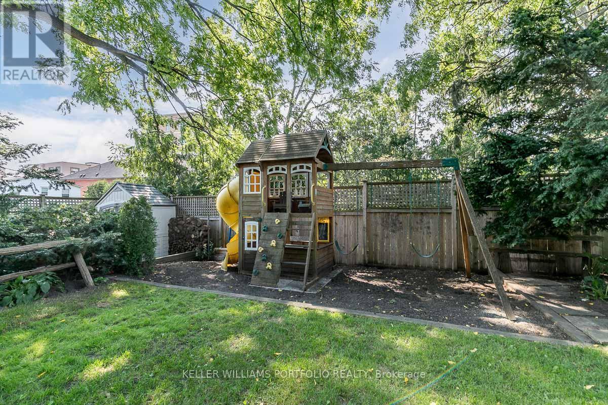 27 Catherine Avenue, Aurora, Ontario  L4G 1K4 - Photo 36 - N12694800