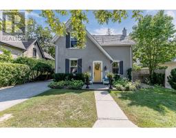 27 CATHERINE AVENUE, Aurora, Ontario