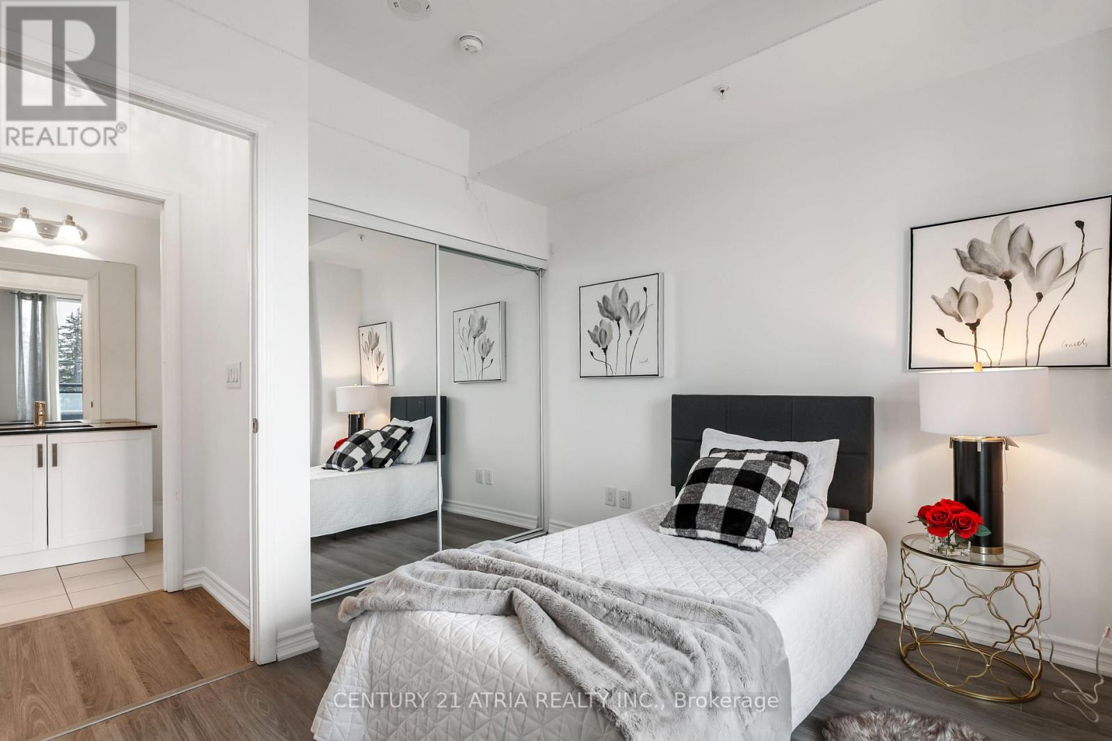 320 - 11611 Yonge Street, Richmond Hill, Ontario  L4E 1G2 - Photo 24 - N12694820