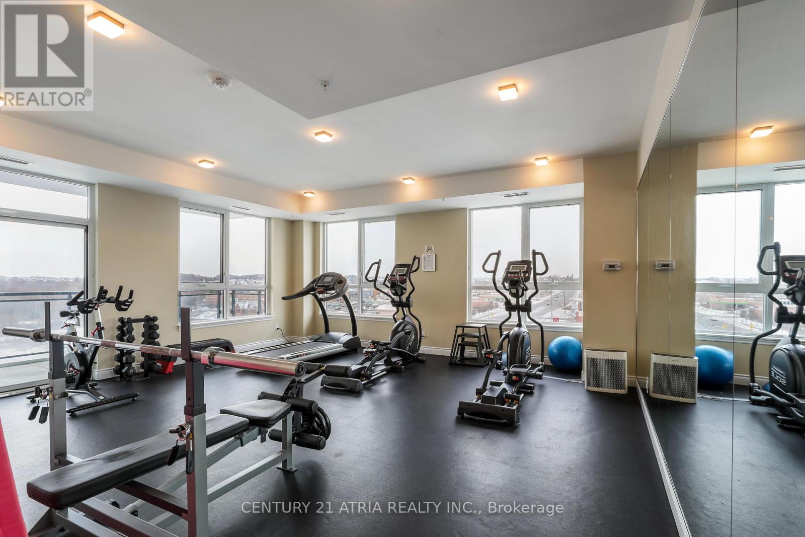 320 - 11611 Yonge Street, Richmond Hill, Ontario  L4E 1G2 - Photo 5 - N12694820