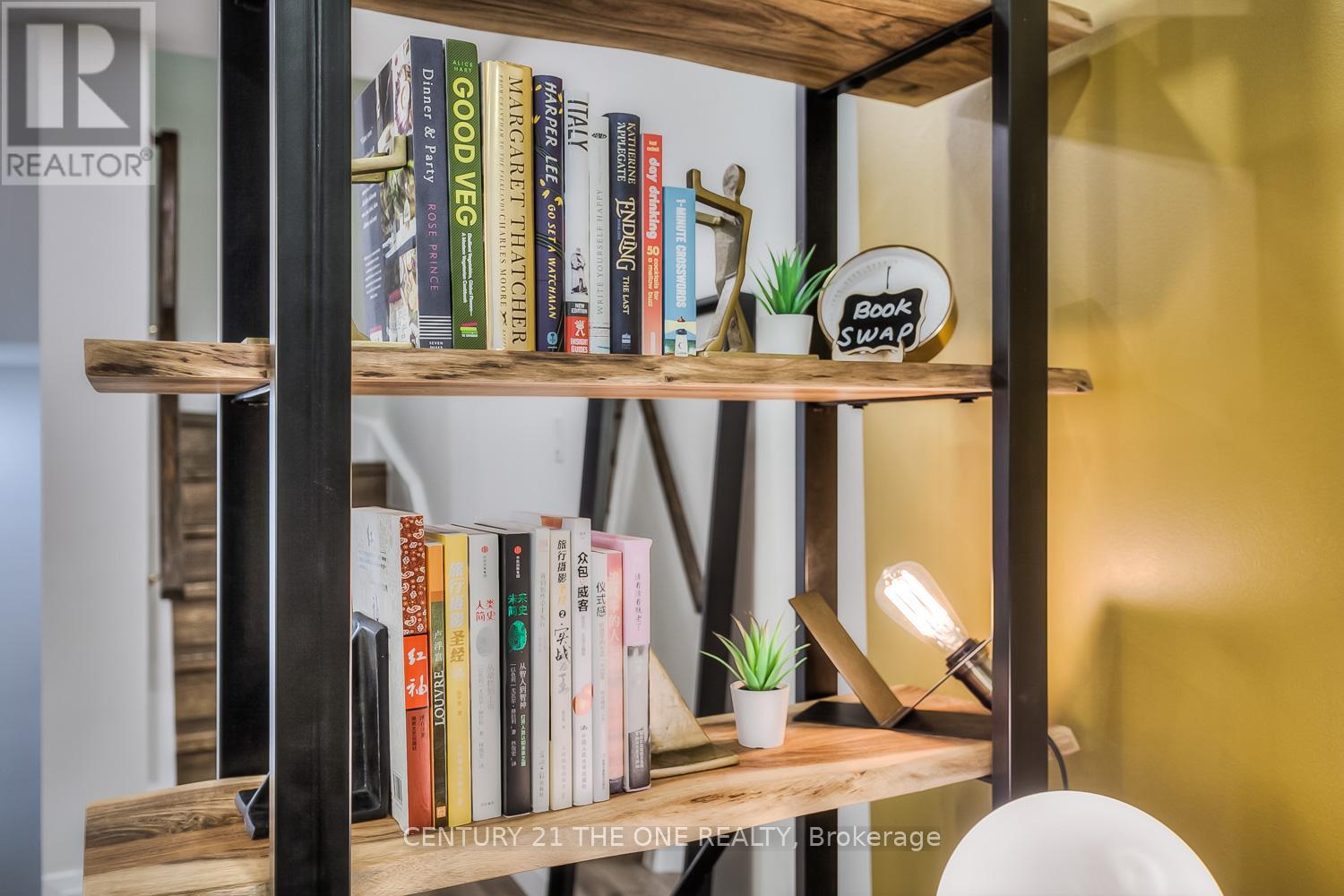 710 - 75 Weldrick Road E, Richmond Hill, Ontario  L4C 0H9 - Photo 3 - N12694824