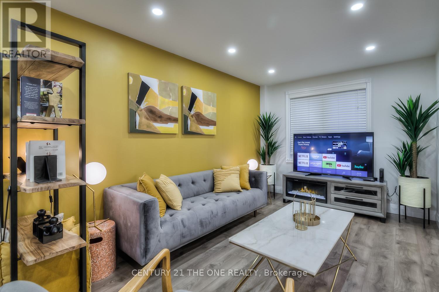 710 - 75 Weldrick Road E, Richmond Hill, Ontario  L4C 0H9 - Photo 4 - N12694824