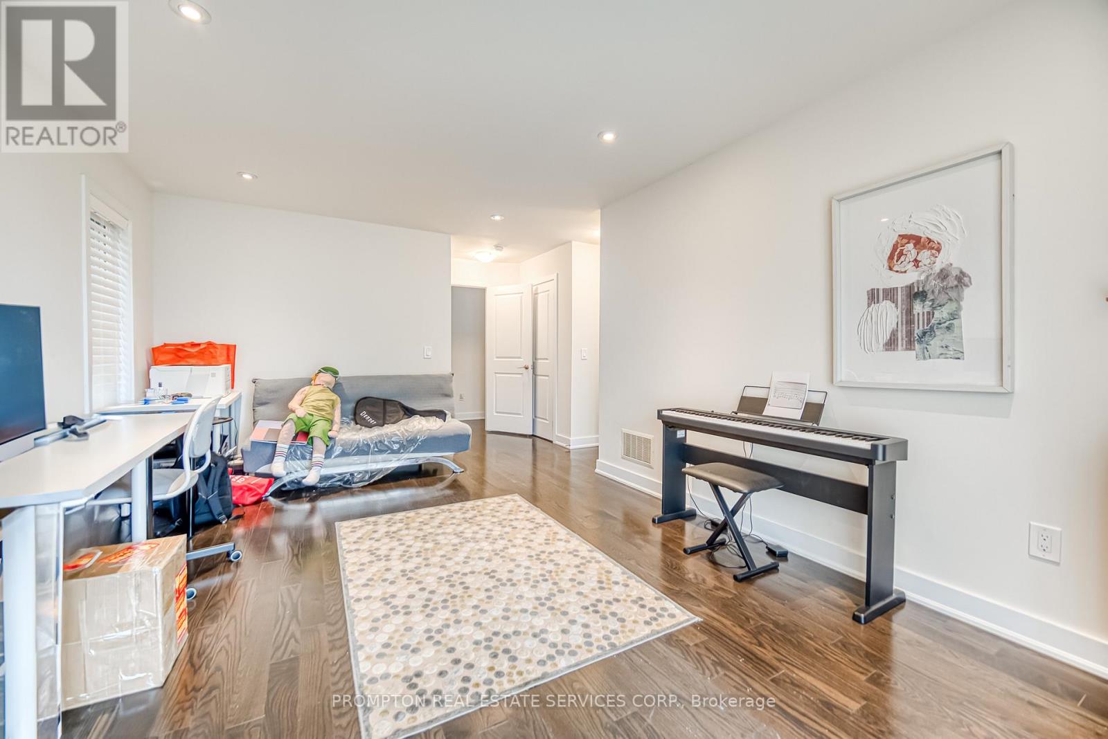 48 Helliwell Crescent, Richmond Hill, Ontario  L4E 1C4 - Photo 27 - N12694832