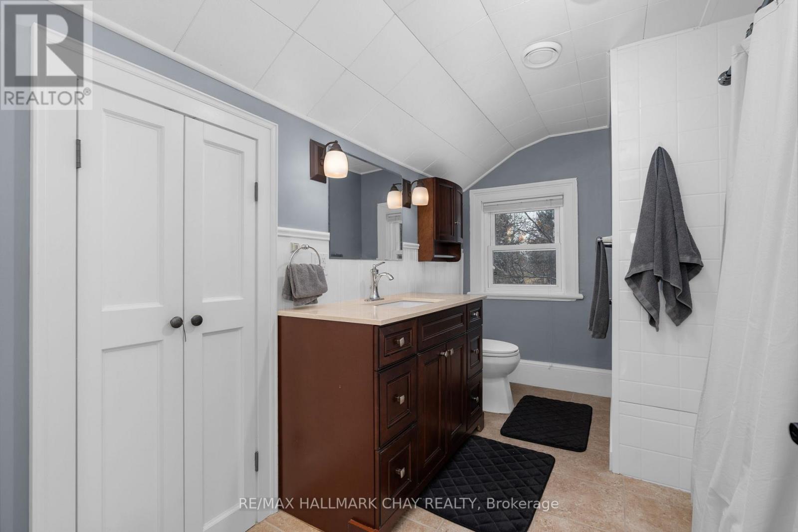 3324 Penetanguishene Road, Oro-Medonte (Craighurst), Ontario  L4M 4Y8 - Photo 21 - S12694816