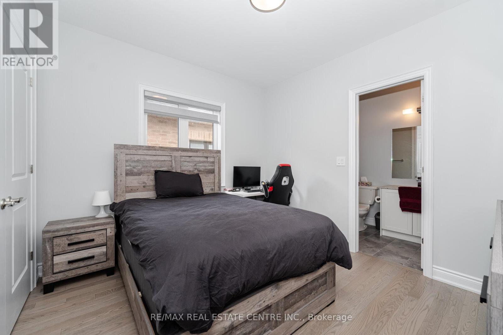 37 Periwinkle Road, Springwater, Ontario  L9X 2C8 - Photo 29 - S12694938