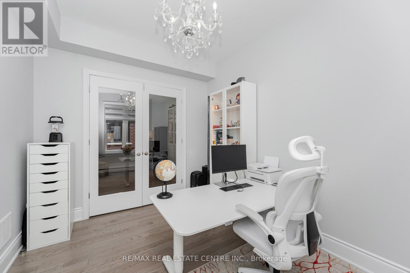 37 Periwinkle Road, Springwater, Ontario  L9X 2C8 - Photo 9 - S12694938