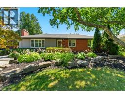 2224 GHENT Avenue, Burlington, Ontario