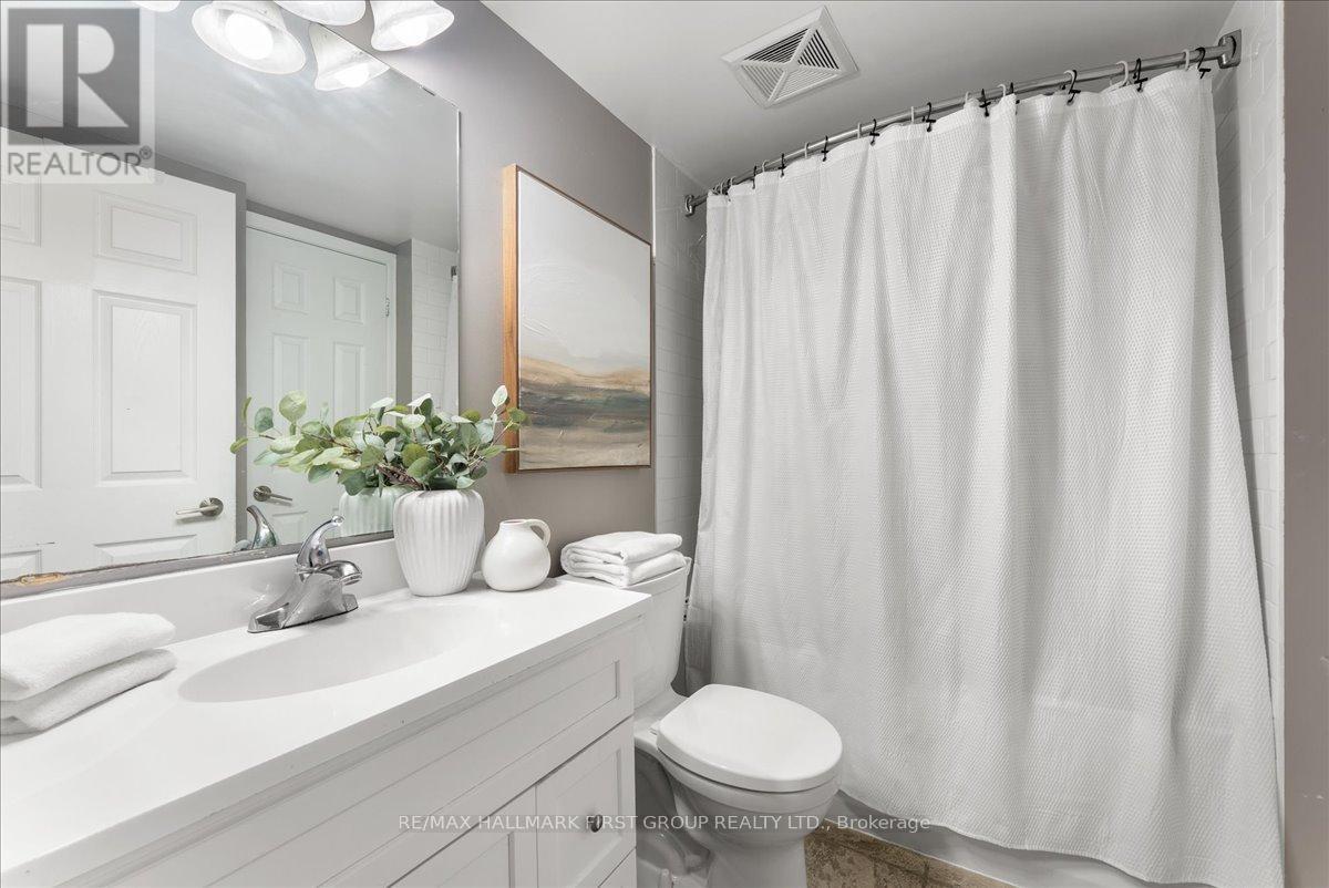 222 - 340 Watson Street W, Whitby, Ontario L1N 9G1 - Photo 10 - E12695030