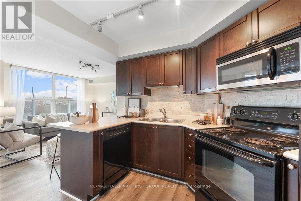 222 - 340 Watson Street W, Whitby, Ontario L1N 9G1 - Photo 18 - E12695030