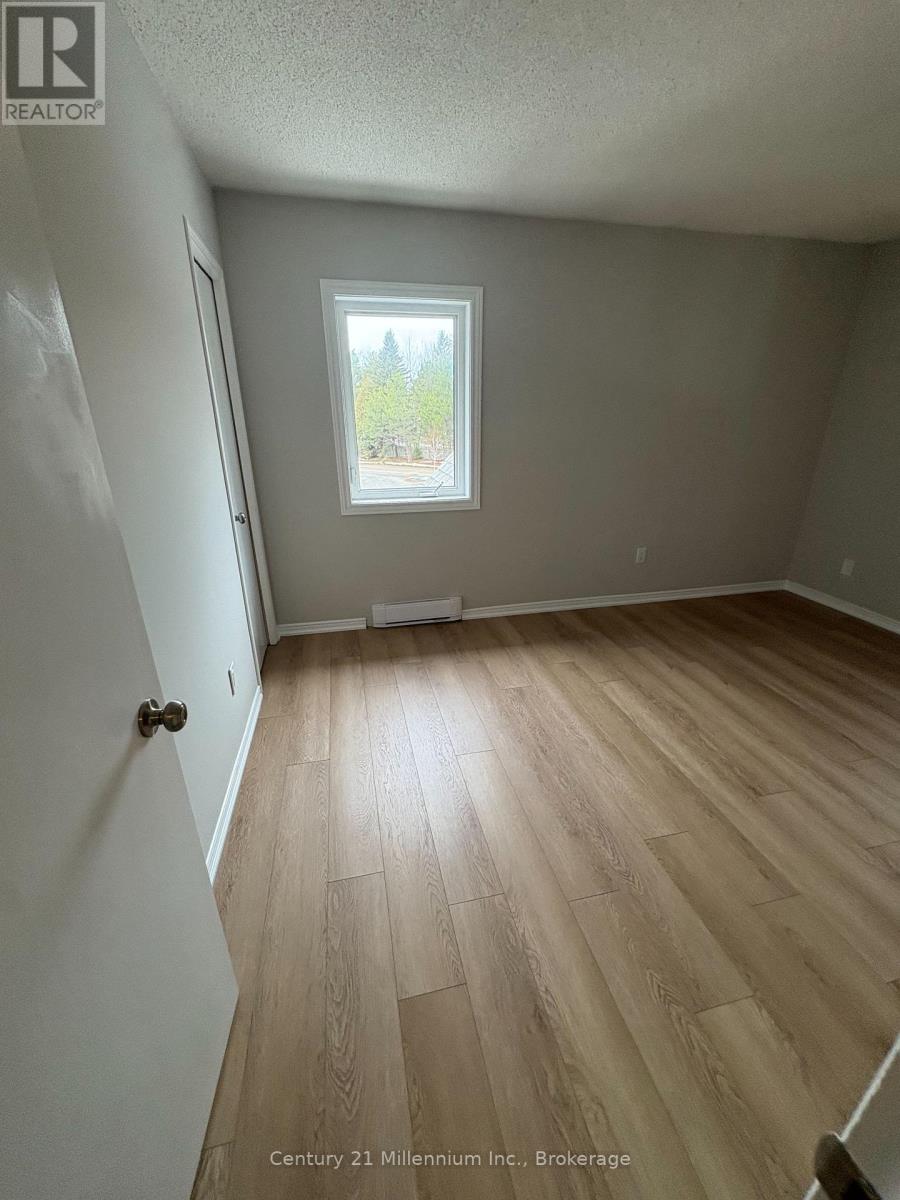 60 - 22 Ramblings Way E, Collingwood, Ontario  L9Y 5C6 - Photo 13 - S12694966