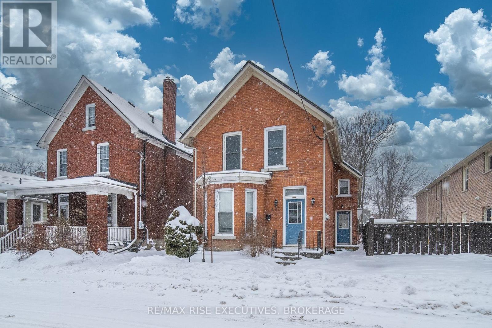 480 Victoria Street, Kingston, Ontario  K7L 3Z7 - Photo 2 - X12695036