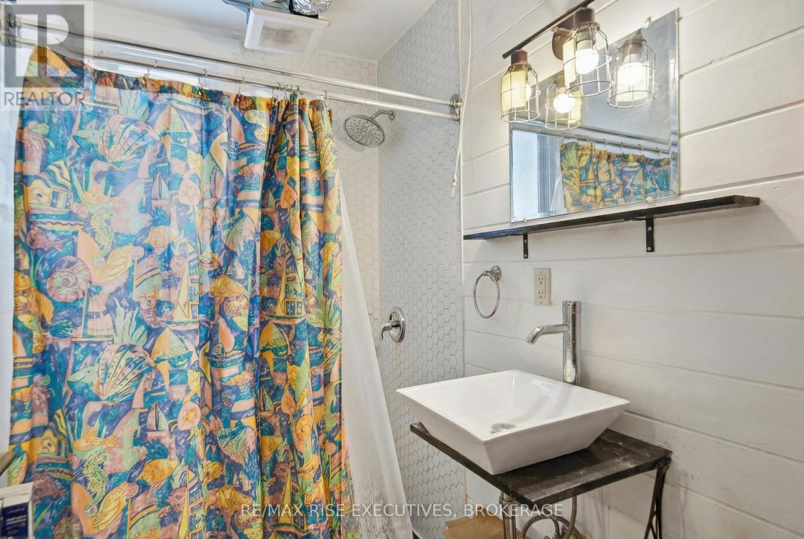 480 Victoria Street, Kingston, Ontario  K7L 3Z7 - Photo 32 - X12695036