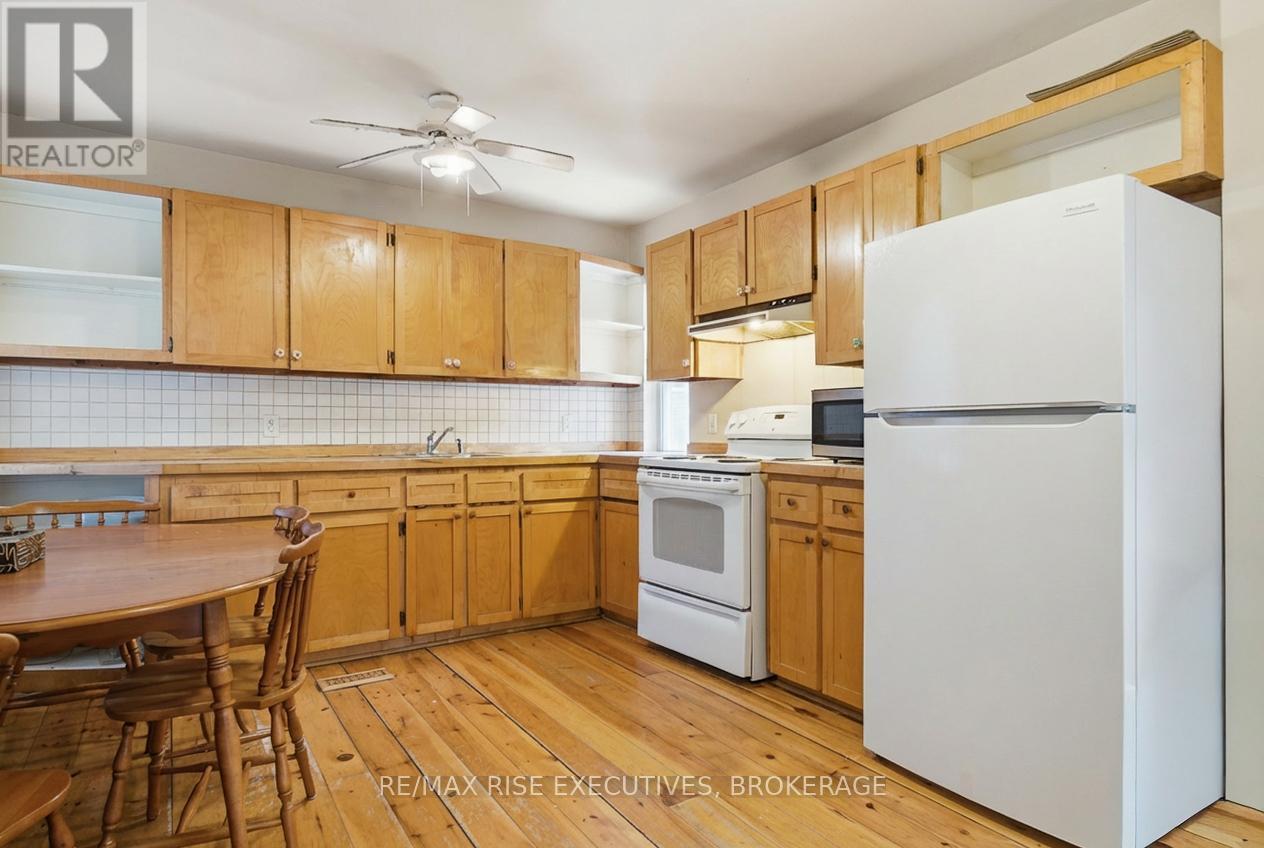 480 Victoria Street, Kingston, Ontario  K7L 3Z7 - Photo 7 - X12695036