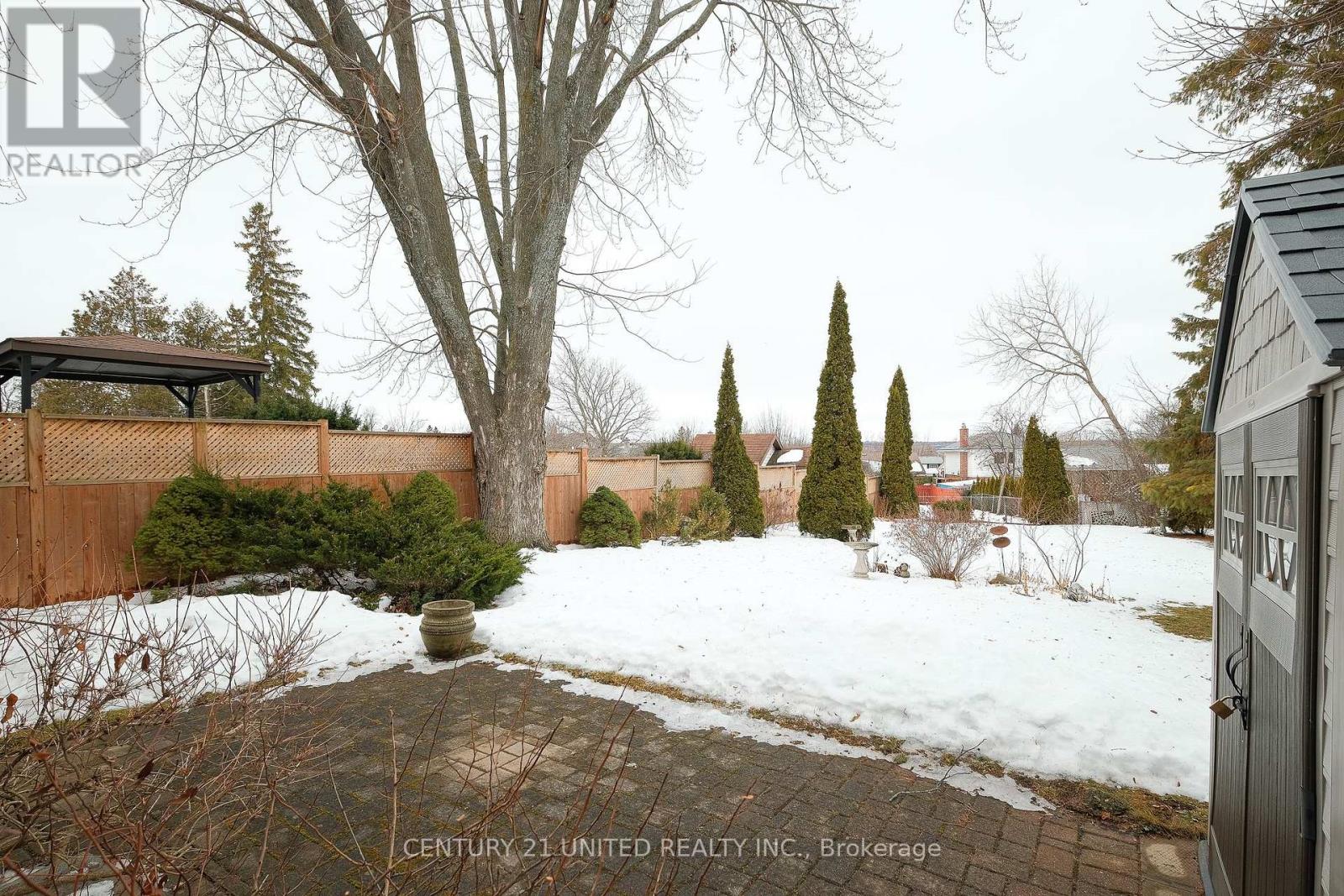 21 Rideau Crescent, Peterborough, Ontario  K9J 1G7 - Photo 25 - X12695070