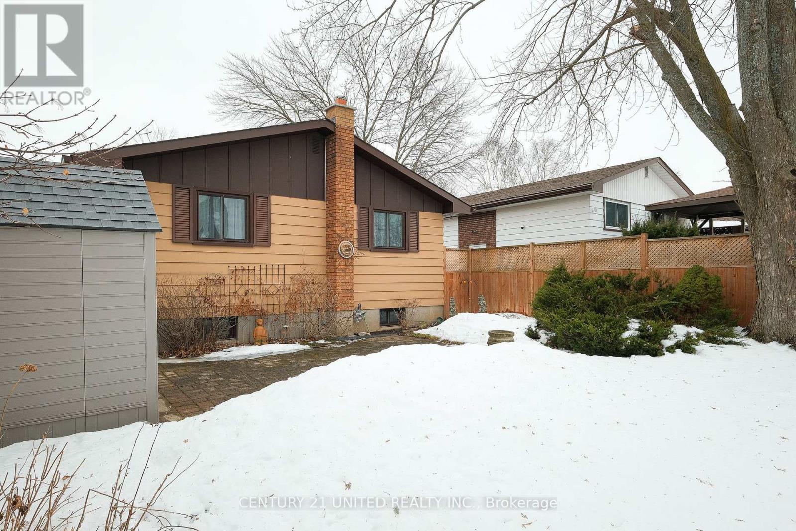 21 Rideau Crescent, Peterborough, Ontario  K9J 1G7 - Photo 27 - X12695070