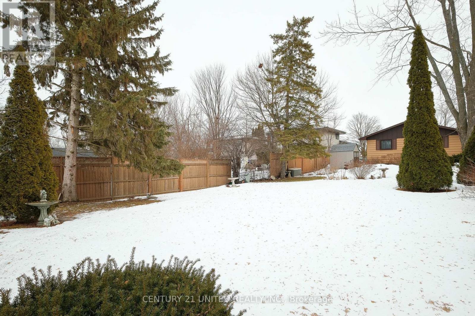 21 Rideau Crescent, Peterborough, Ontario  K9J 1G7 - Photo 30 - X12695070