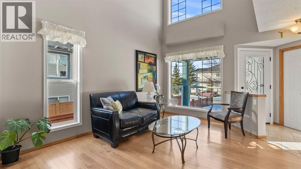 227 Rocky Ridge Close Nw, Calgary, Alberta  T3G 4X2 - Photo 5 - A2278094