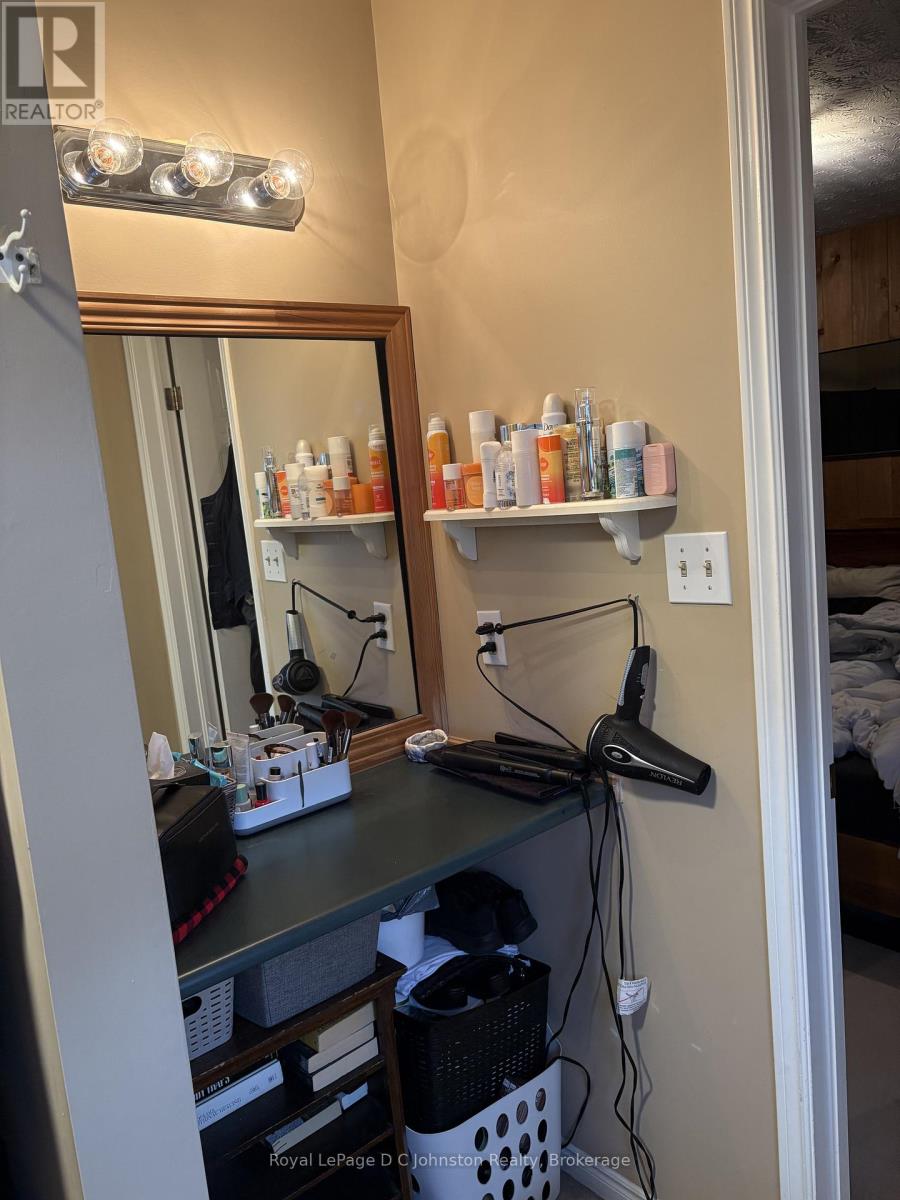 254 Scott Road, Cambridge, Ontario  N3C 3W8 - Photo 19 - X12695206