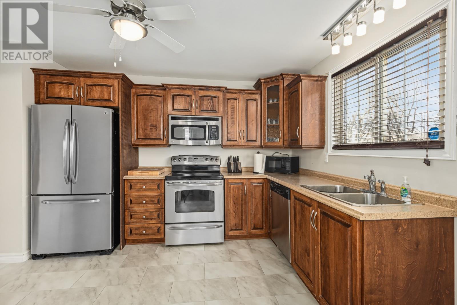 9 Pynn Place St. John's Newfoundland & Labrador Canada A1E3N3, for Sale, residential, Haris Barki, Keller Williams Platinum Realty