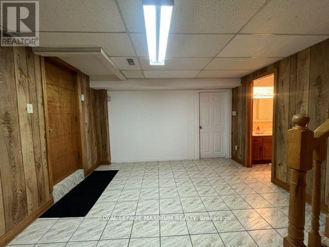 Lower - 48 Plowshare Crescent, Toronto, Ontario  M9V 4Y2 - Photo 15 - W12694796