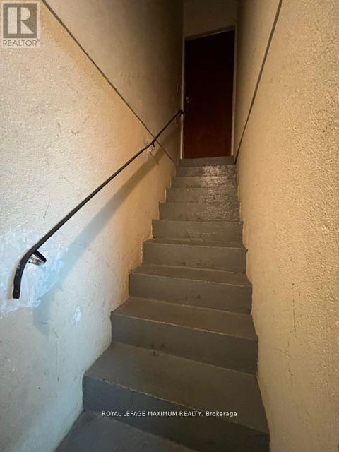 Lower - 48 Plowshare Crescent, Toronto, Ontario  M9V 4Y2 - Photo 16 - W12694796