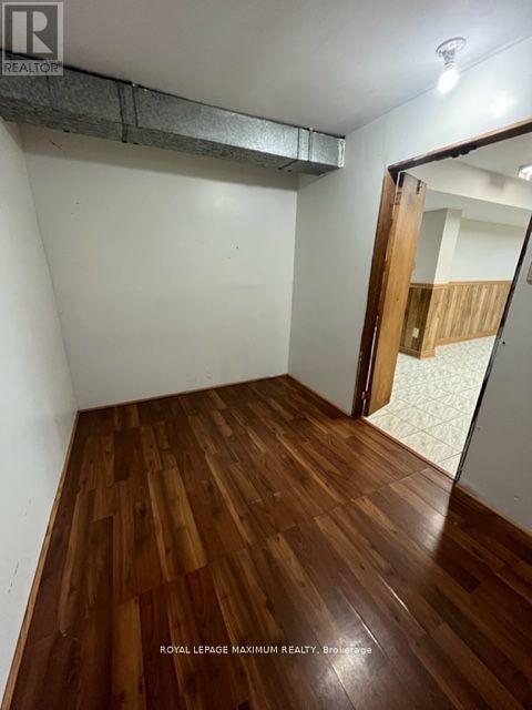 Lower - 48 Plowshare Crescent, Toronto, Ontario  M9V 4Y2 - Photo 6 - W12694796